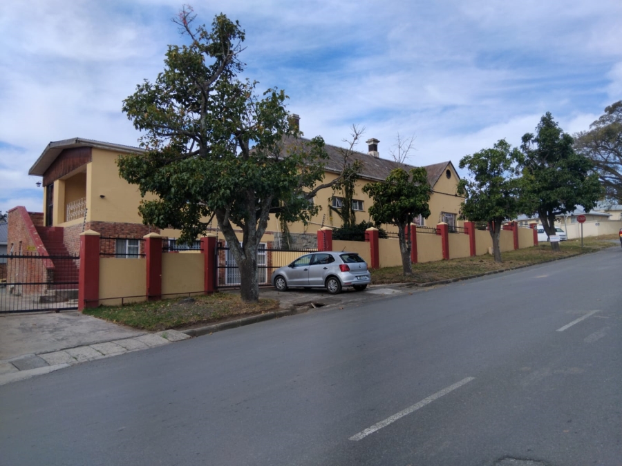 10 Bedroom Property for Sale in Fort Hill Eastern Cape